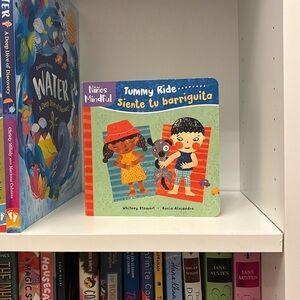 Tummy Ride / Siente tu barriguita Ninos Mindful children’s picture board book